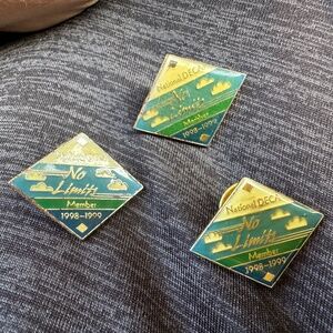 Muliple DECA PIN Vintage 1998-1999